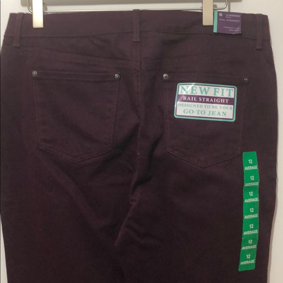 gloria vanderbilt all around slimming effect rail straight jeans